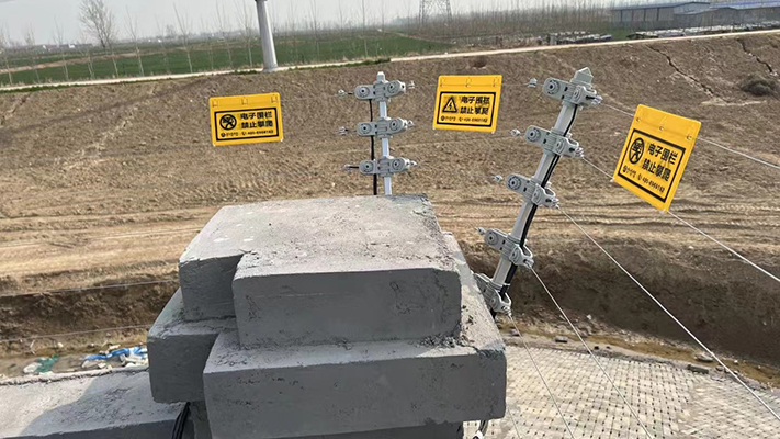 濟(jì)寧梁山縣的自來水廠|脈沖電子圍欄
