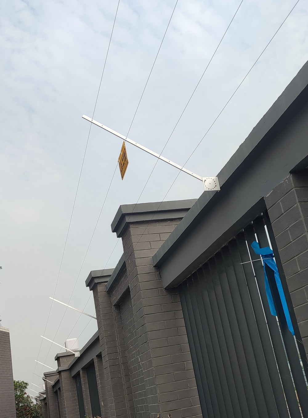 成都新津區天府牧山學校|張力圍欄